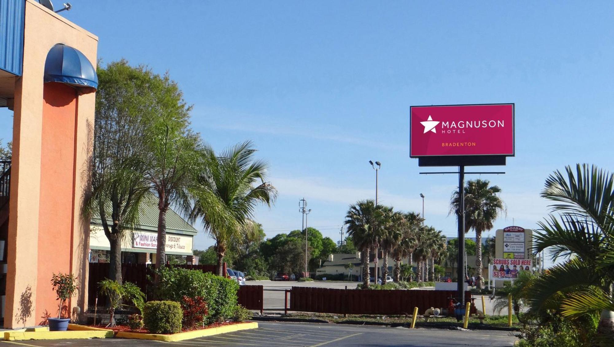 Magnuson Hotel Bradenton Exterior foto